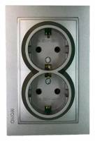 Розетка двойная с заземлением и крышкой Mono Electric Despina 102-242404-120 фото