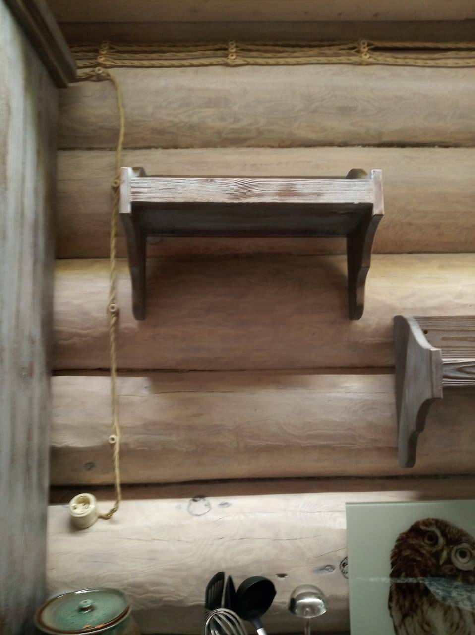 Ретро электрика в деревянном доме