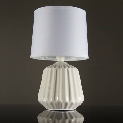 Настольная лампа декоративная Escada Allure 10219/T White фото